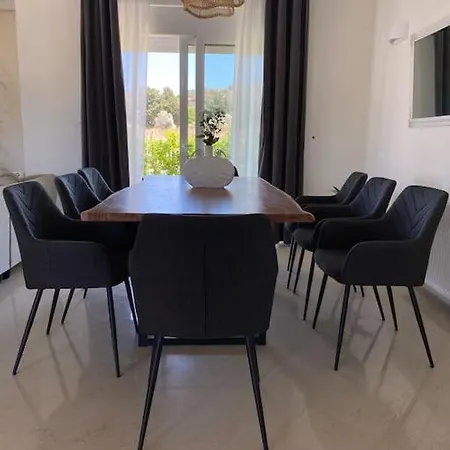 Villa Telchinis